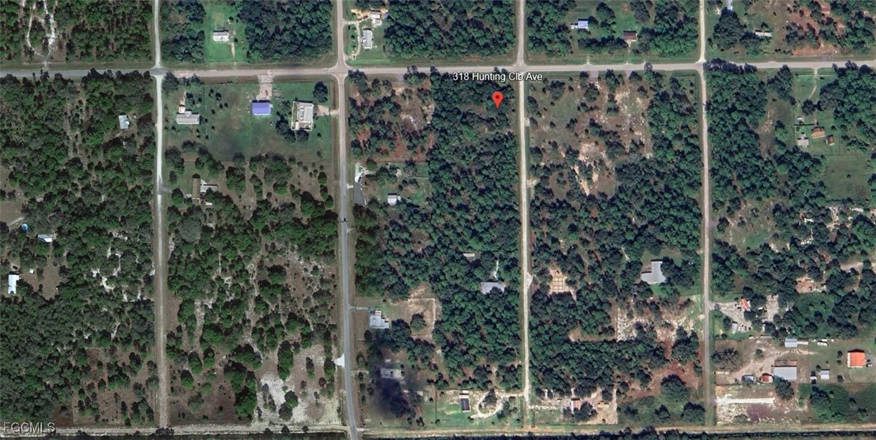 318 Hunting Club AVE