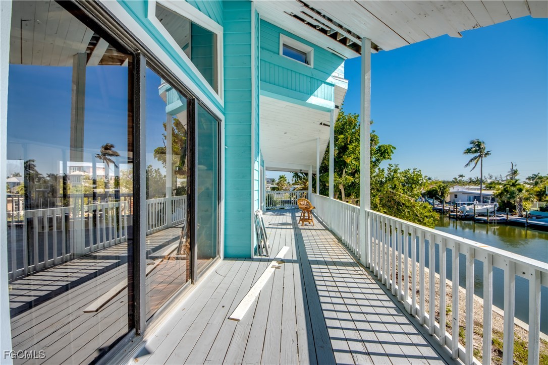 3544 Emerald AVE