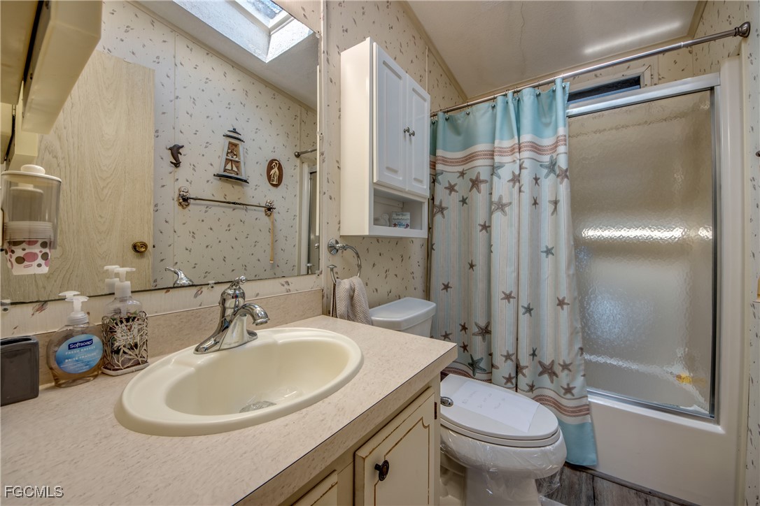 4939 Mullette LN