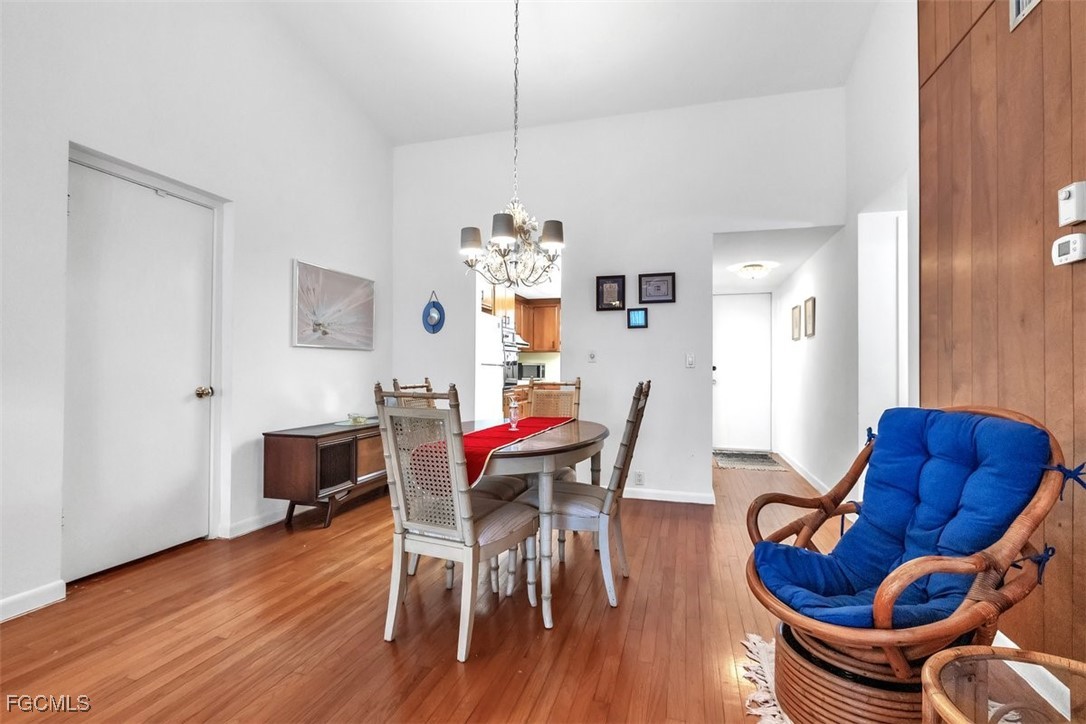 403 SE 43rd TER 11