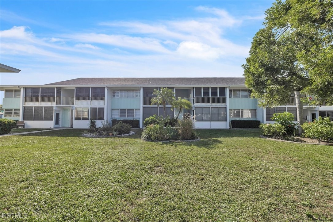 403 SE 43rd TER 11