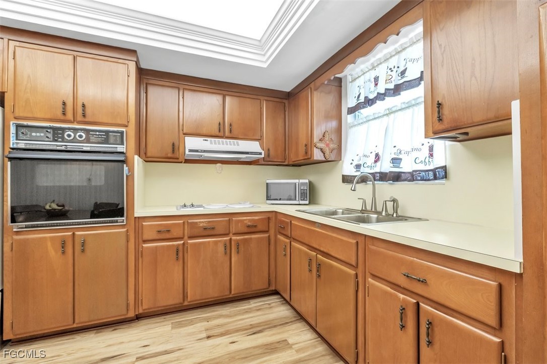 403 SE 43rd TER 11