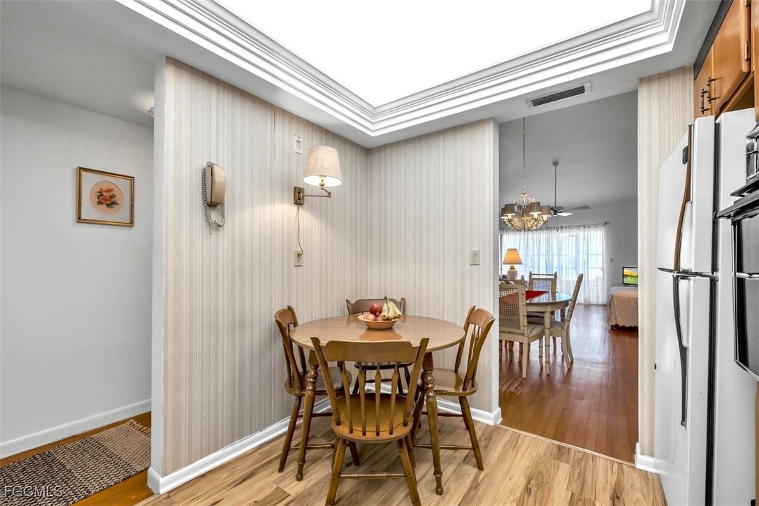403 SE 43rd TER 11