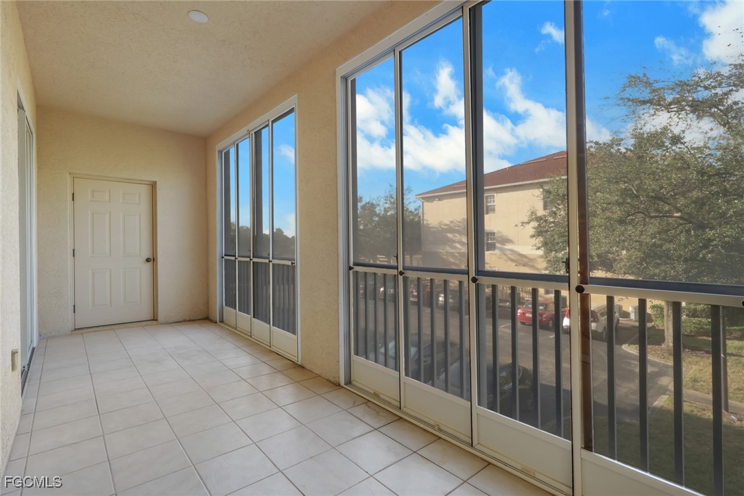 9025 Colby DR 2111