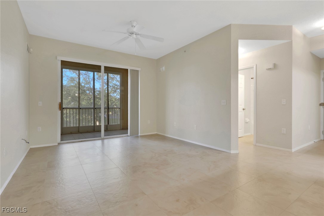 9025 Colby DR 2111