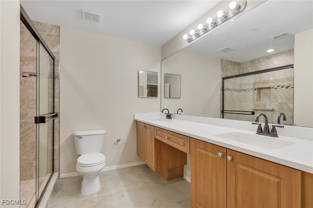 9025 Colby DR 2111