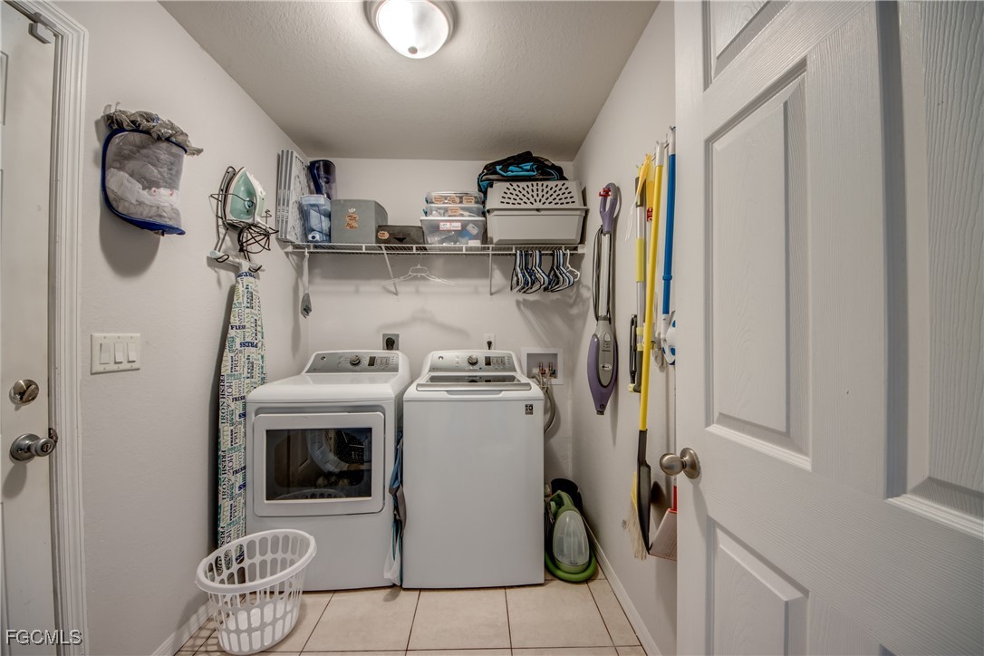 1906 NE 18th AVE