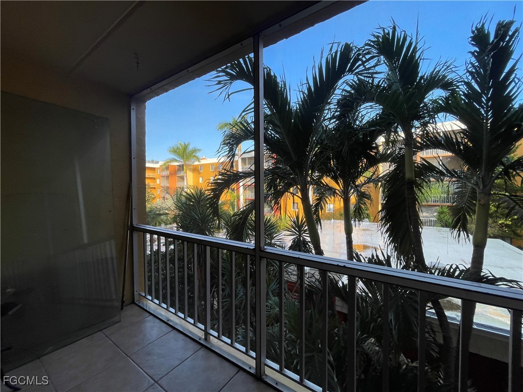 2366 E Mall DR 304