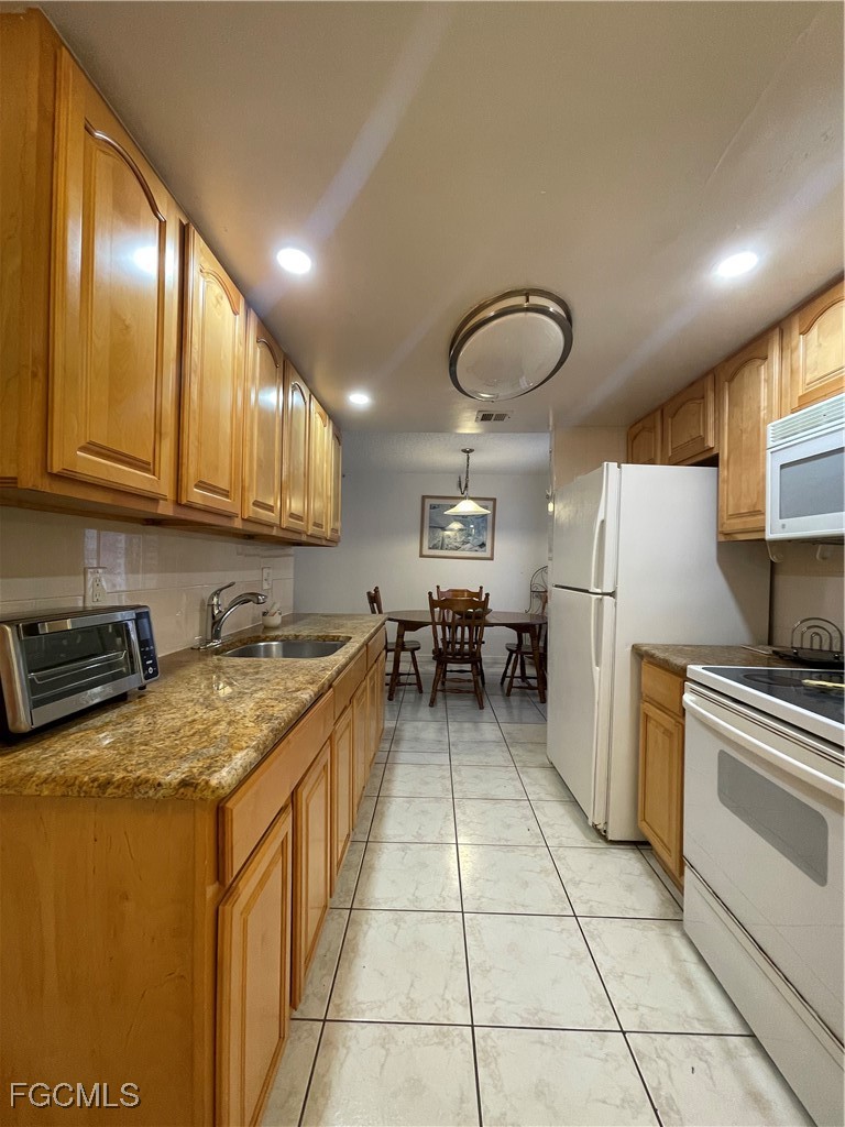 2366 E Mall DR 304