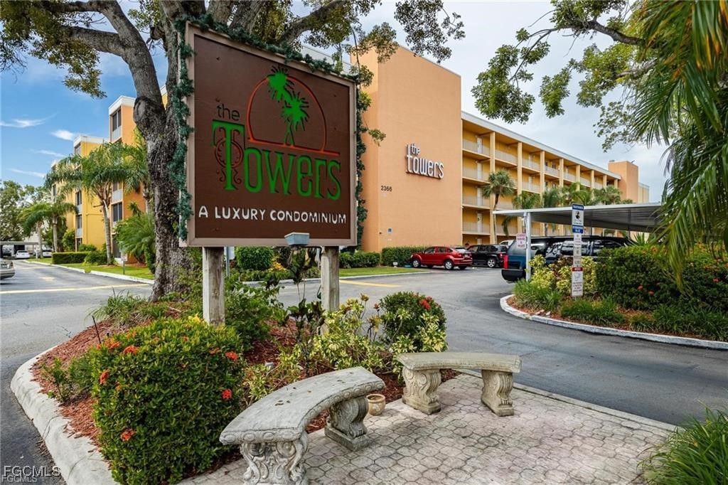 2366 E Mall DR 304