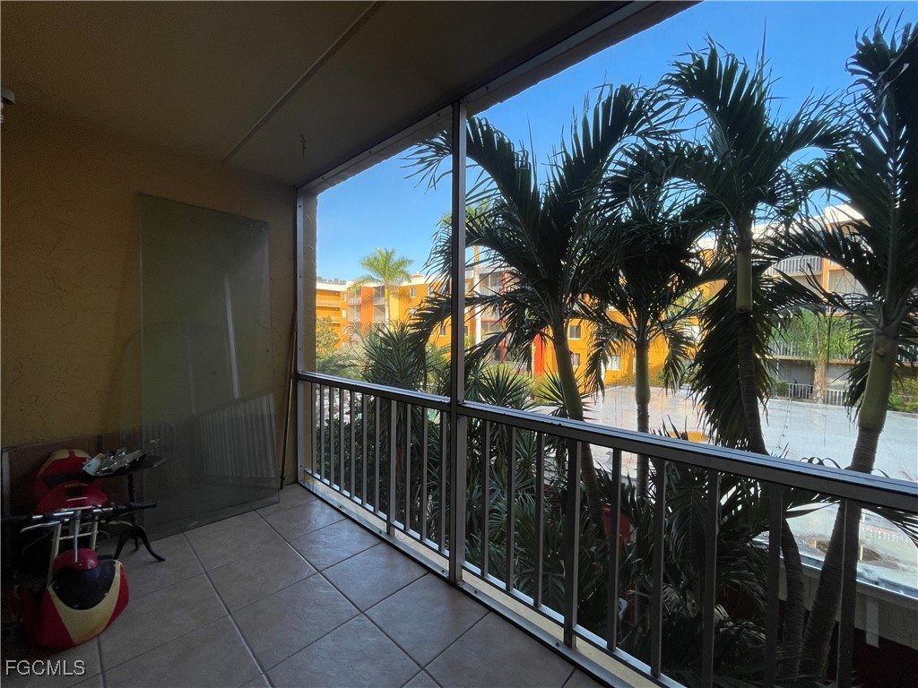 2366 E Mall DR 304