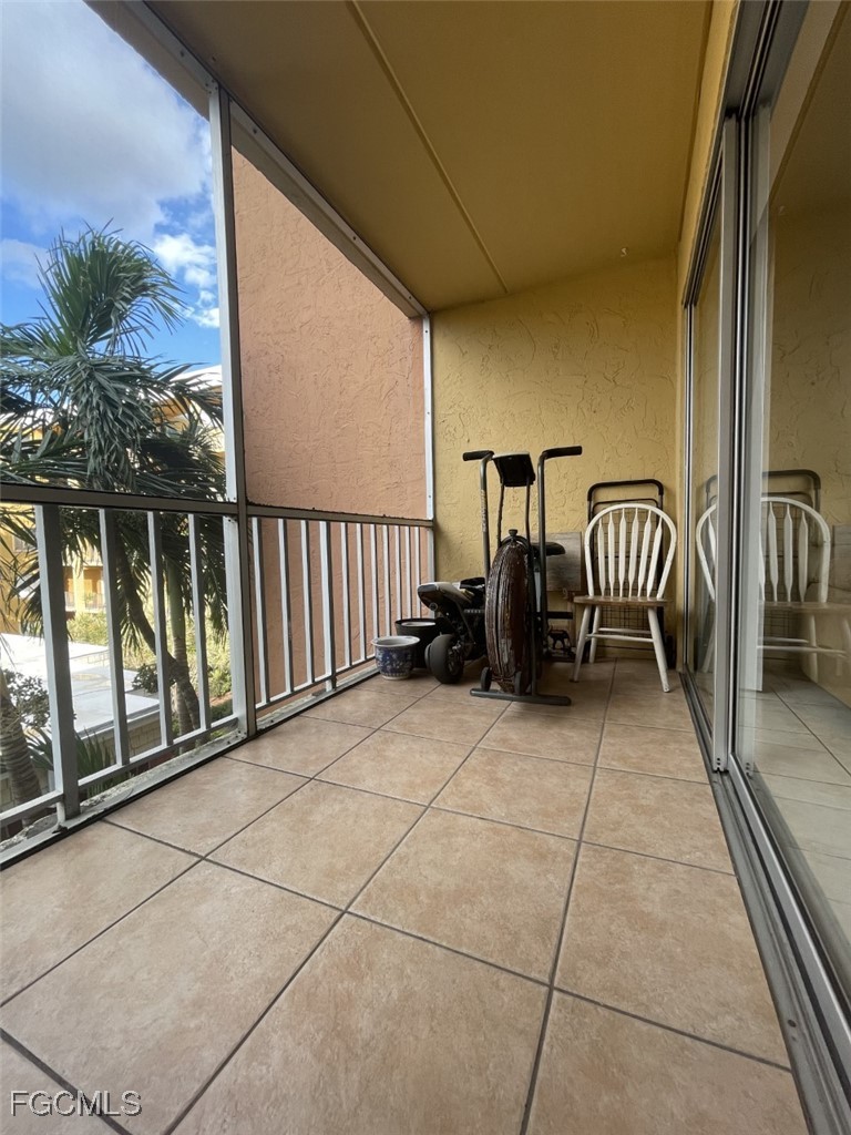 2366 E Mall DR 304