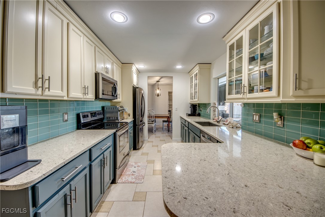 5344 SE Malibu CT
