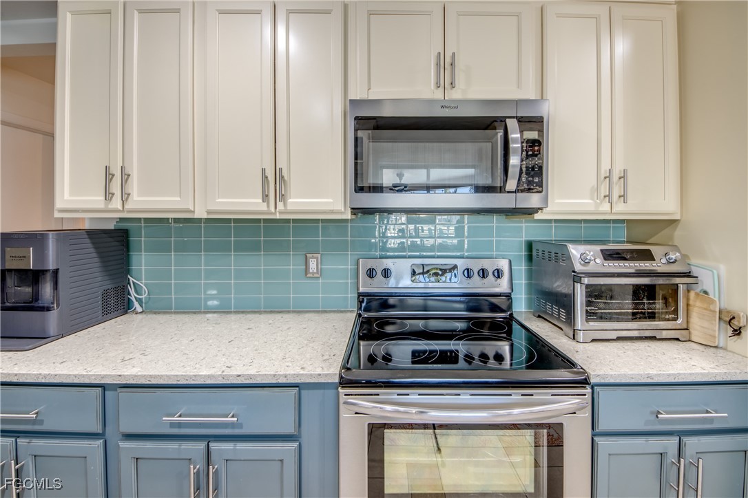 5344 SE Malibu CT