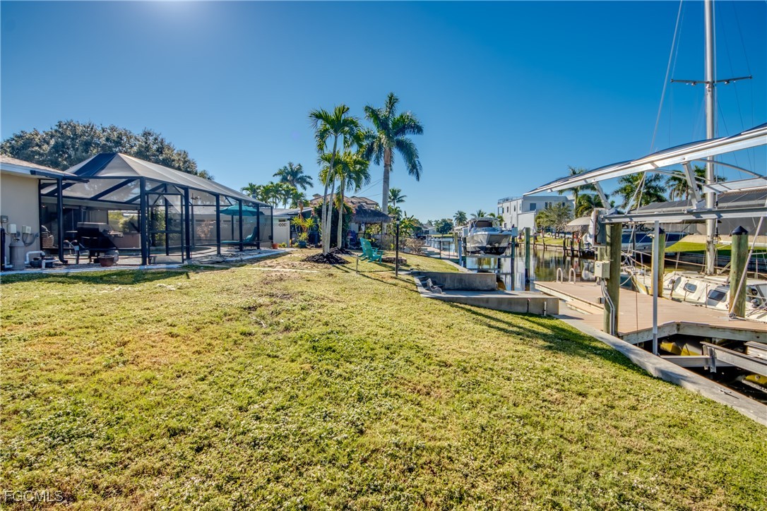 5344 SE Malibu CT