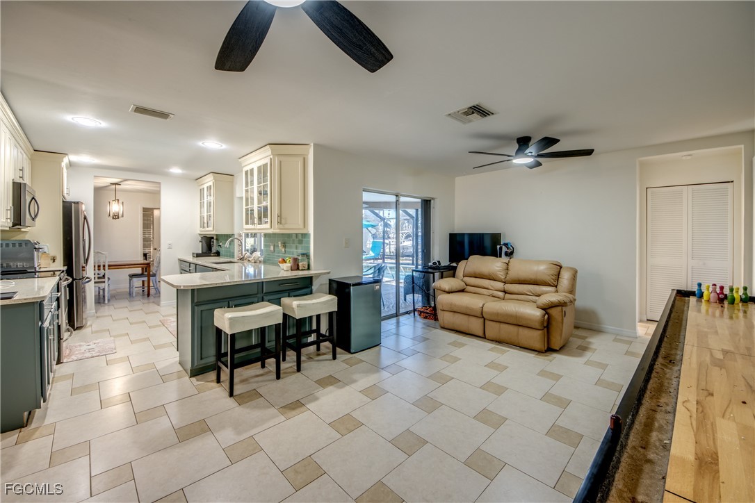 5344 SE Malibu CT