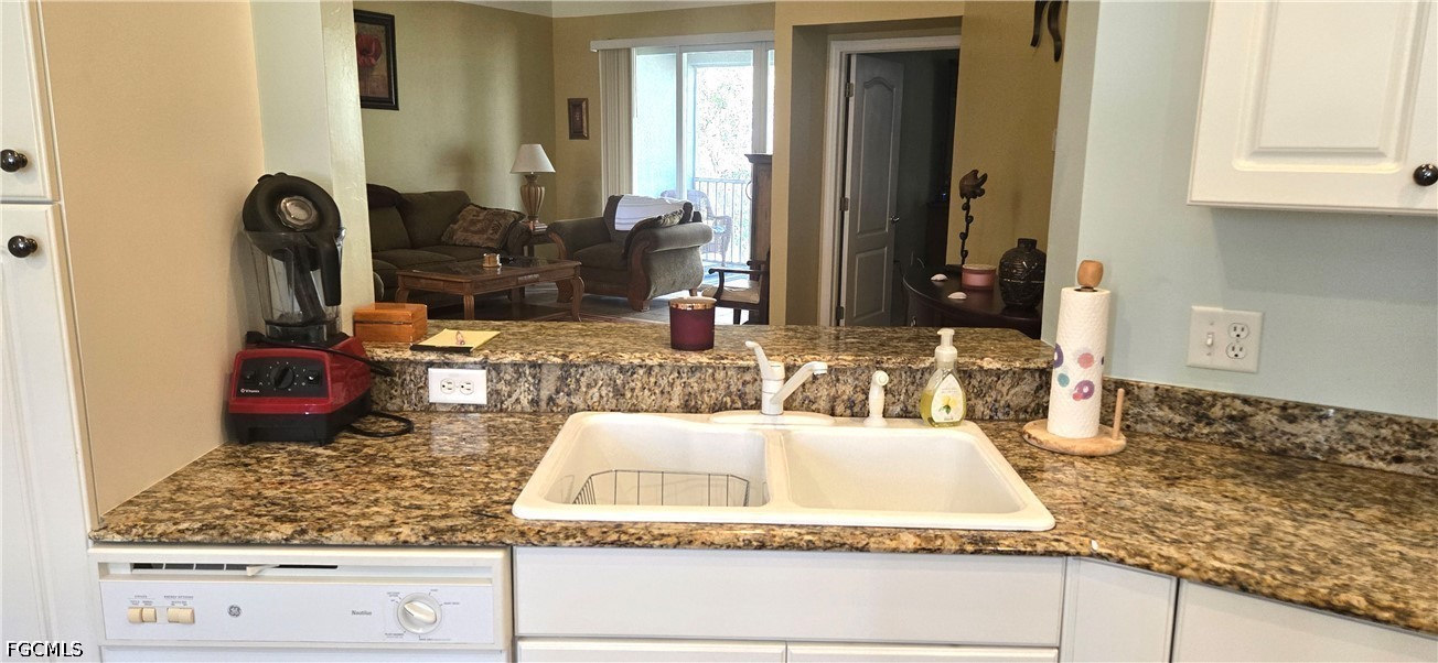 12100 Summergate CIR 203