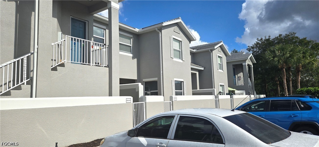 12100 Summergate CIR 203
