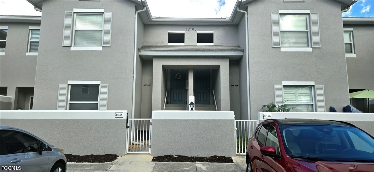 12100 Summergate CIR 203