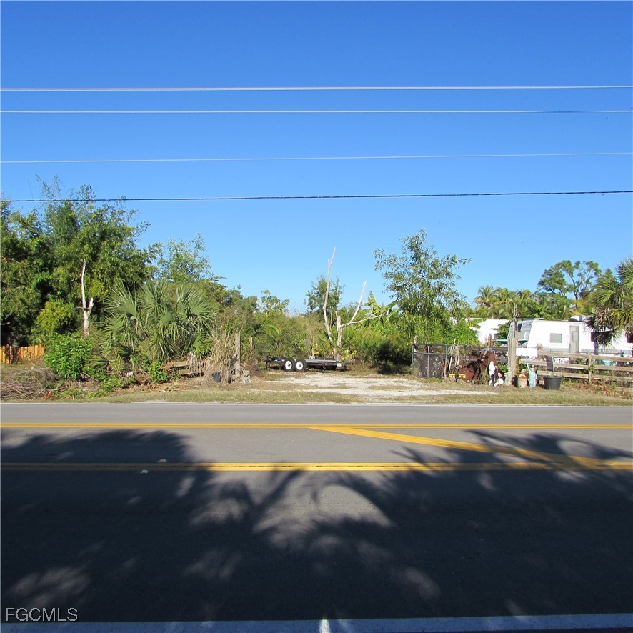 13560 / 13572 Stringfellow RD