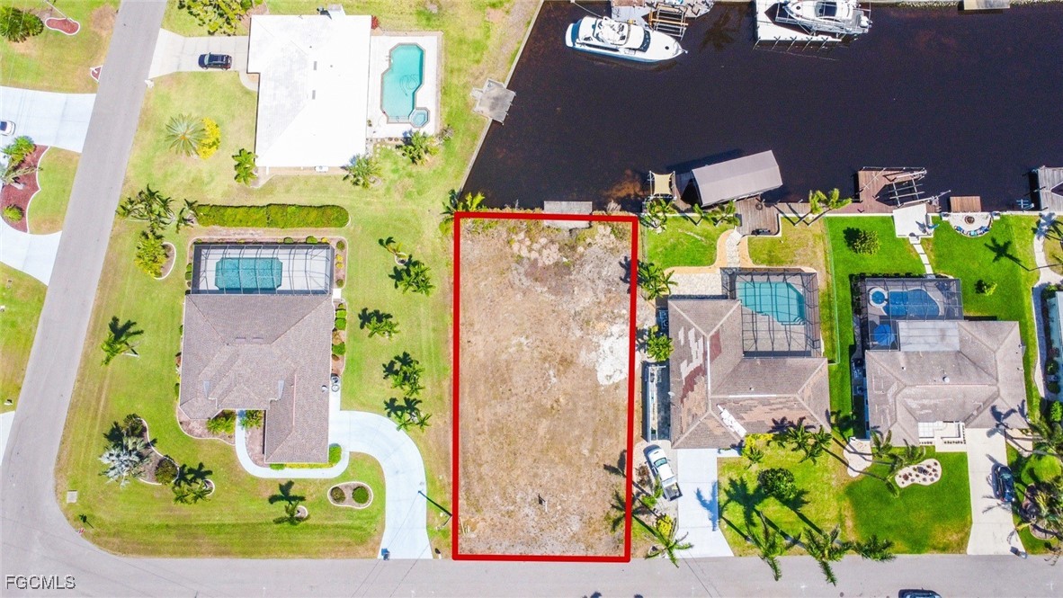 1625 SE 39th ST
