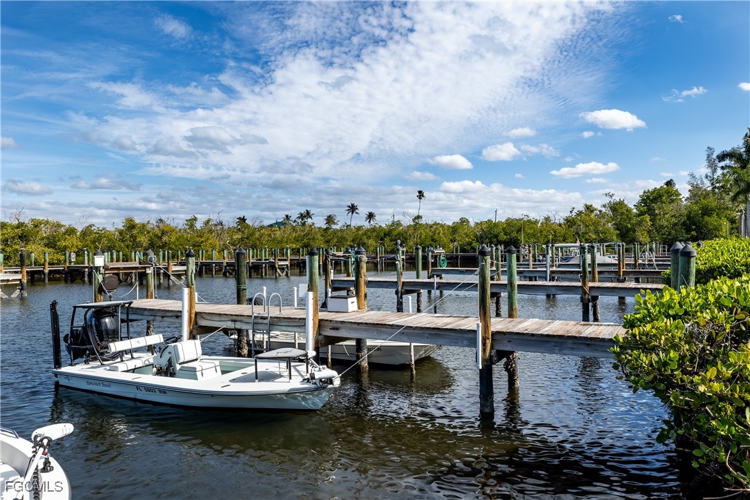 7564 Captains Harbor DR