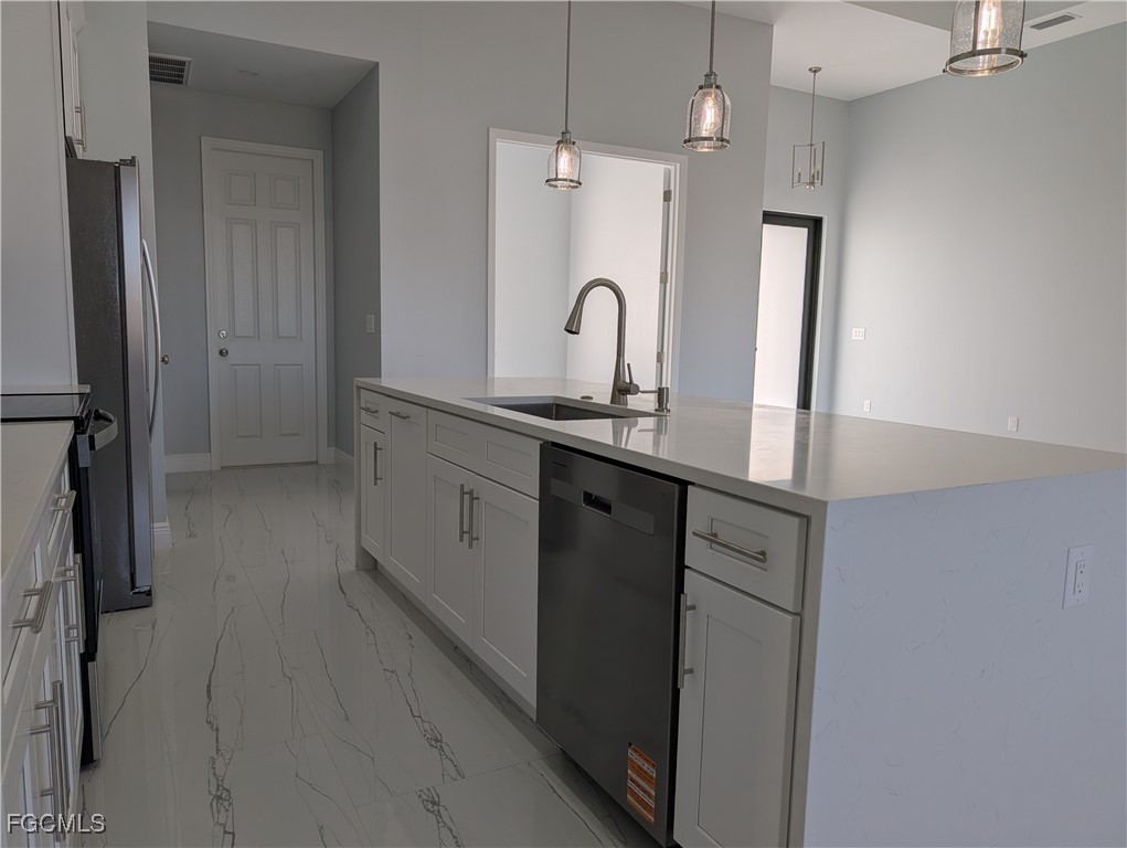 1032 NW 36th PL