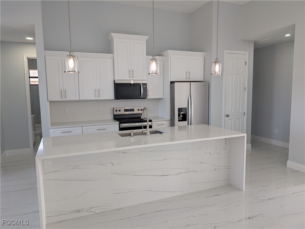 1032 NW 36th PL