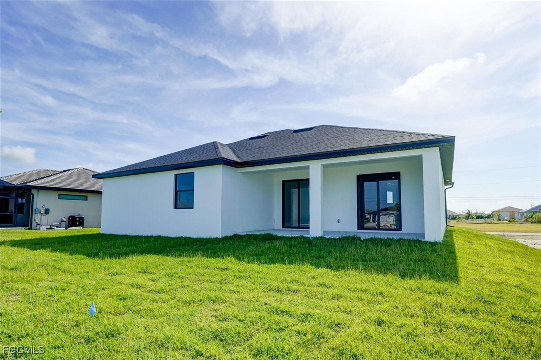 1032 NW 36th PL