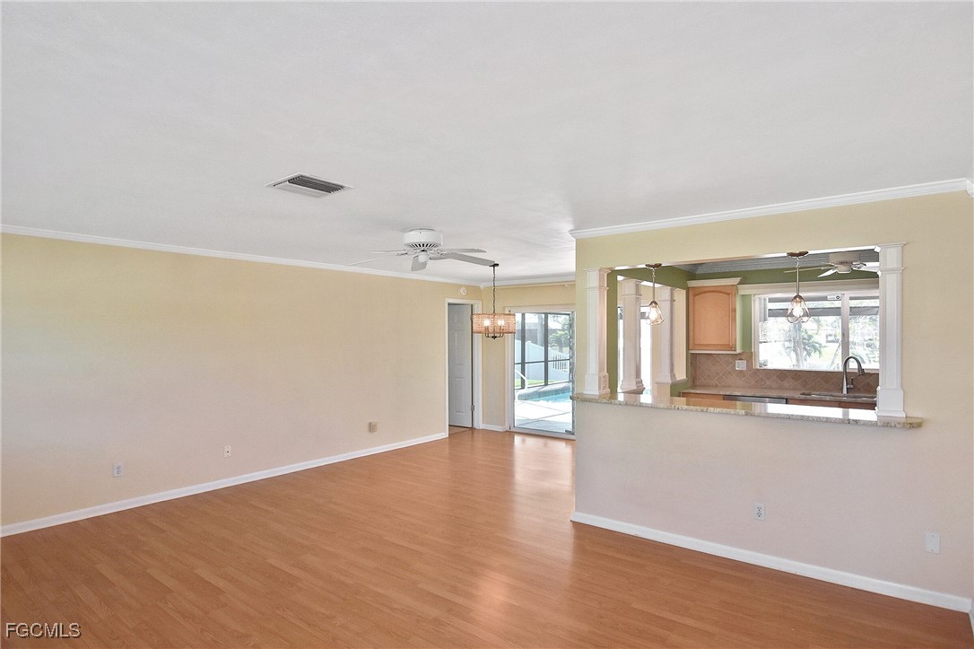 1306 Shelby PKWY