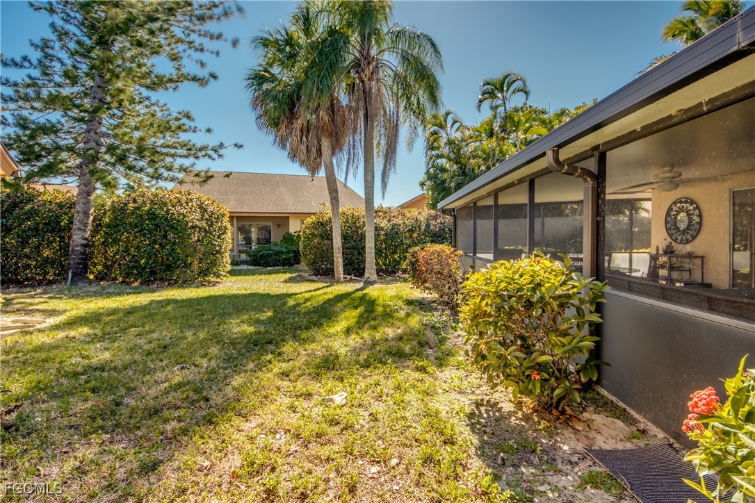 6425 Royal Woods DR