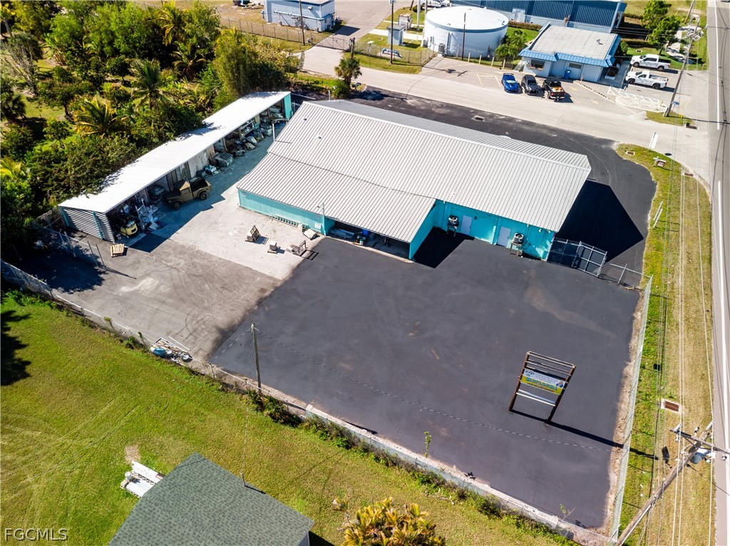 5261 Pine Island RD