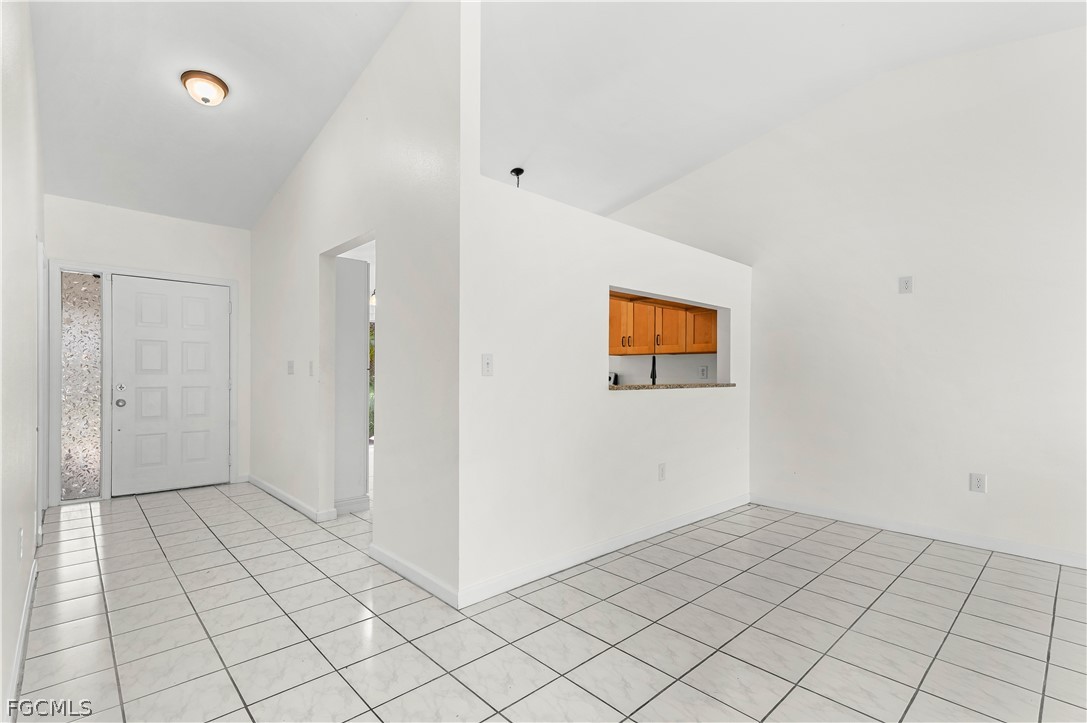 6479 Royal Woods DR
