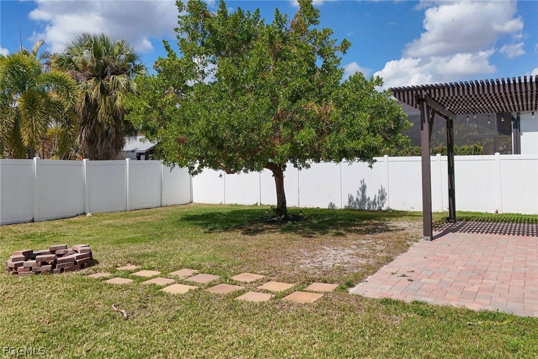 2600 SW 17th PL