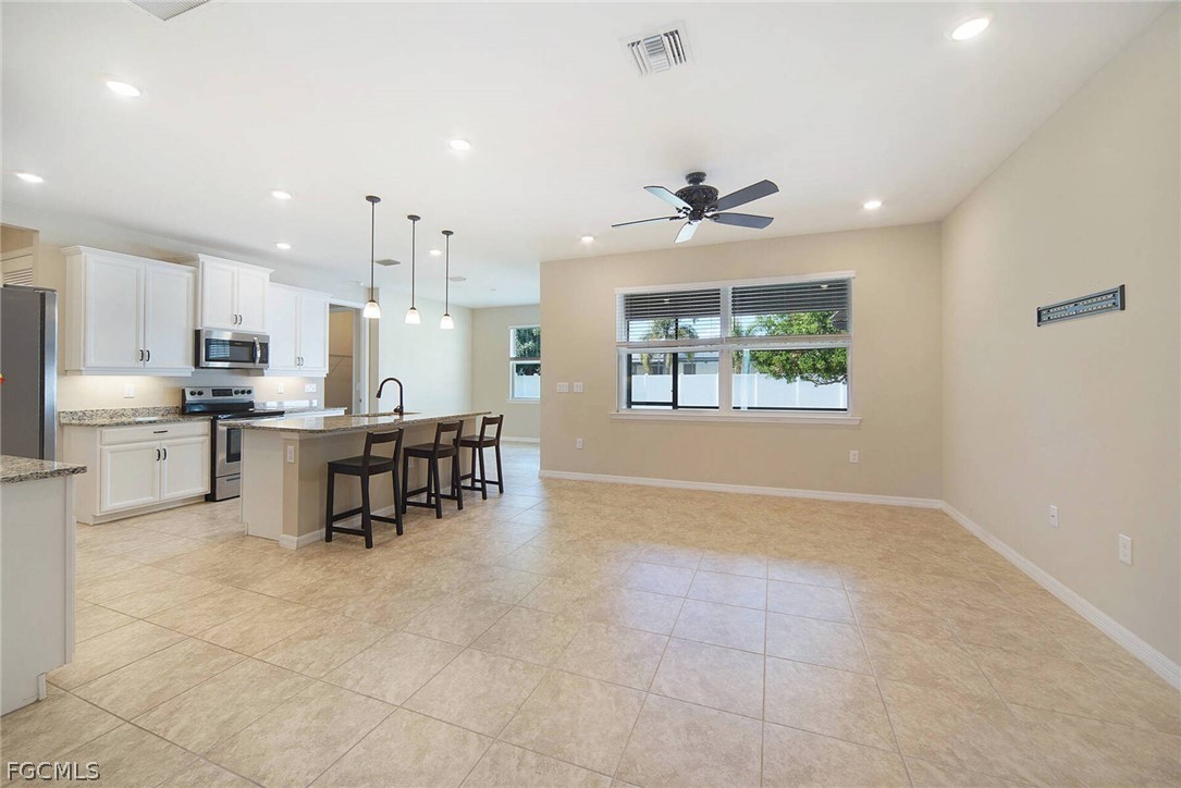 2600 SW 17th PL