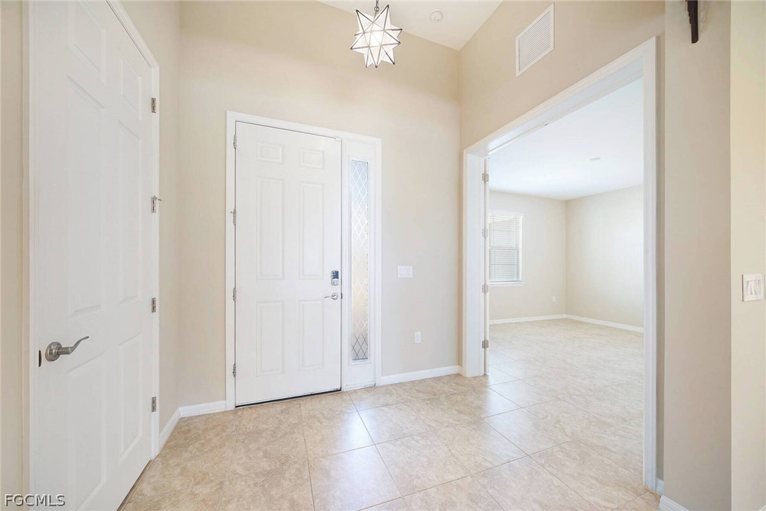 2600 SW 17th PL