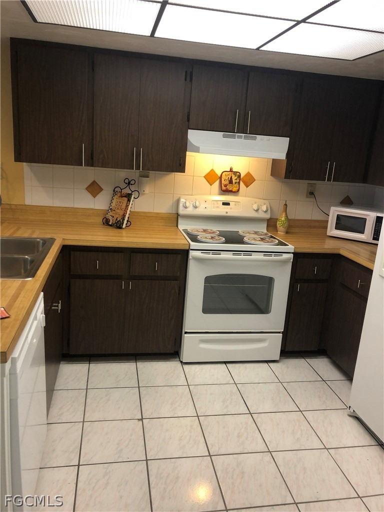 1031 SE 9th ST 2-3,6-9,10,11,13,14,16
