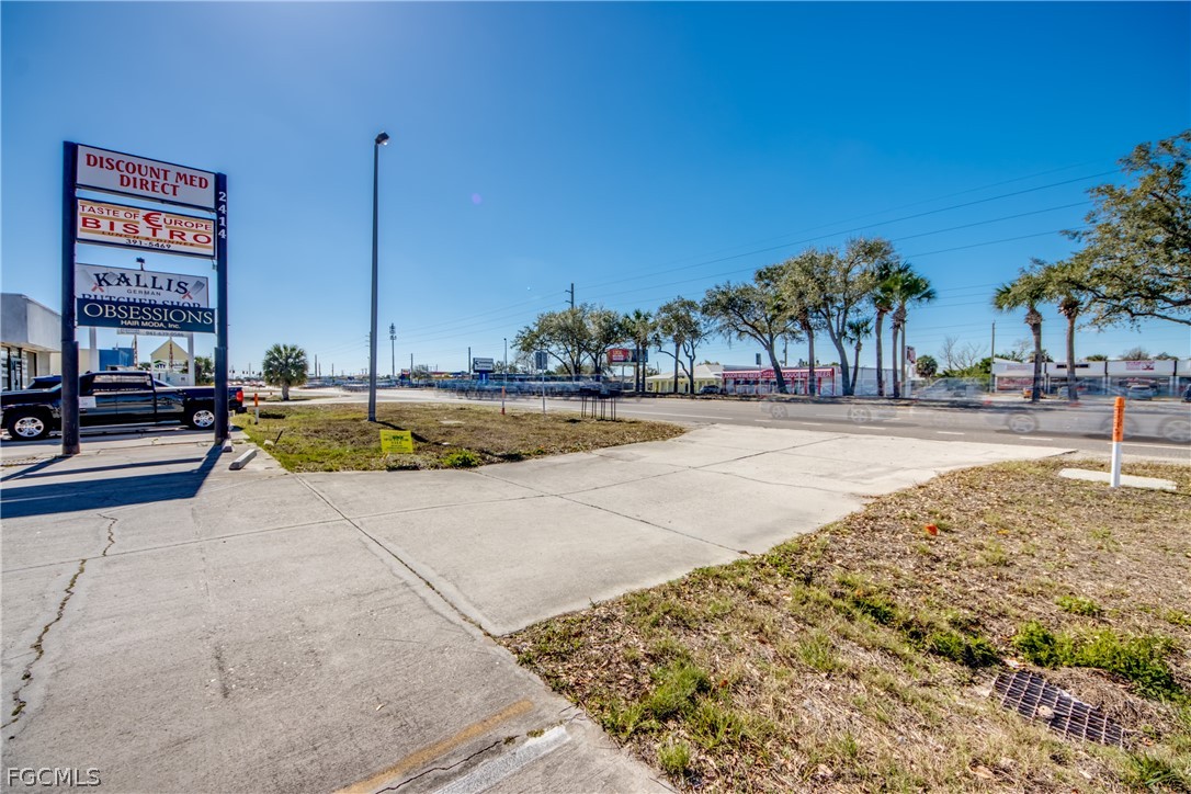 2414 Tamiami TRL C