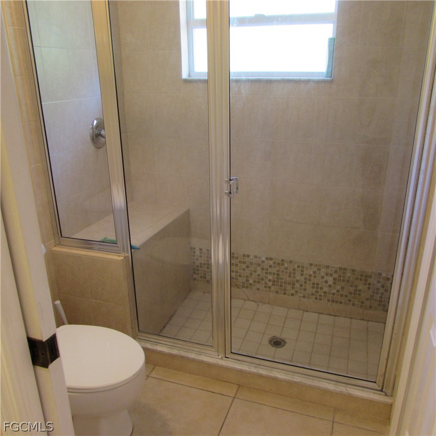 5773 Marina RD