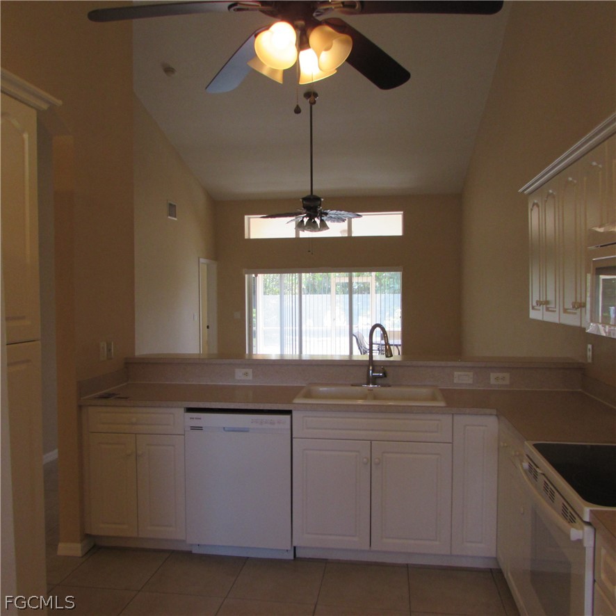 5773 Marina RD