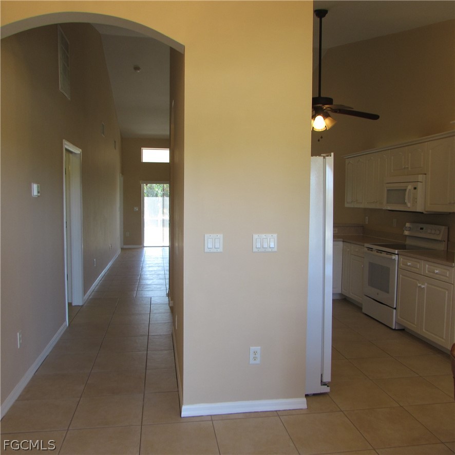 5773 Marina RD
