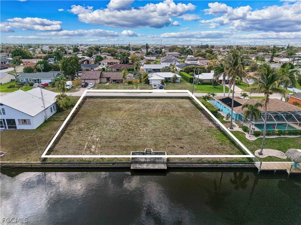 1025 SE 20th AVE