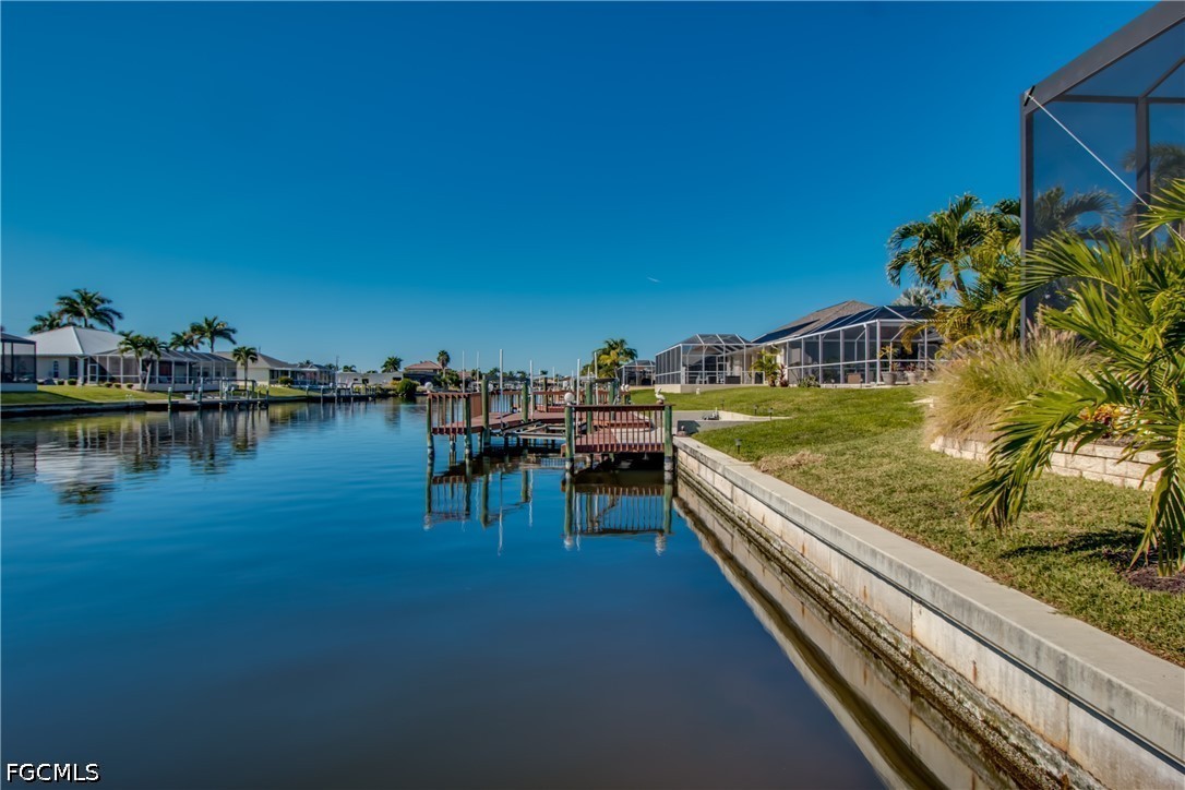 1720 SW 50th TER