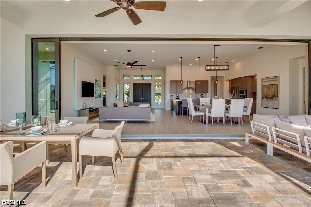 1720 SW 50th TER