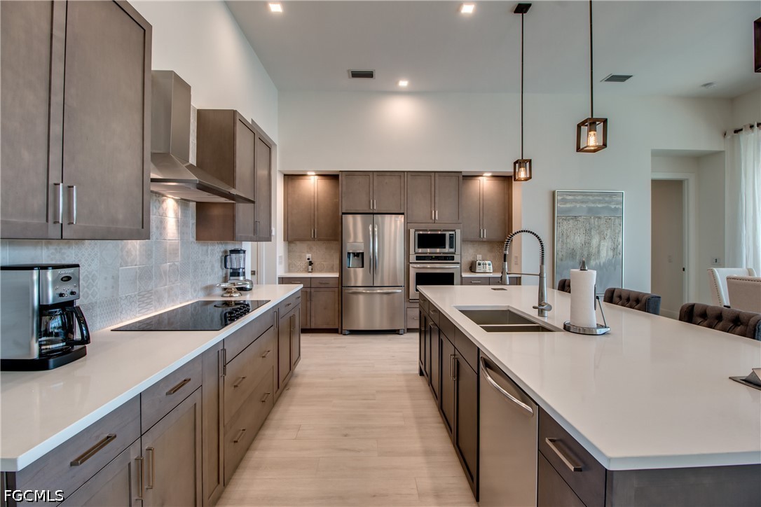 1720 SW 50th TER