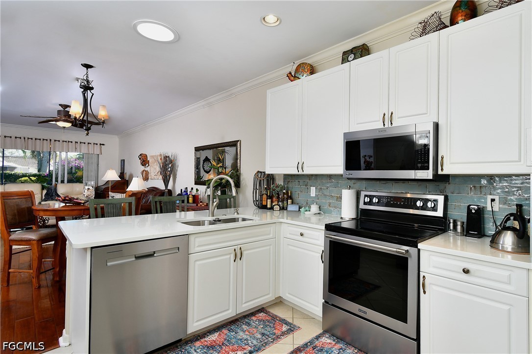 2261 Granby DR