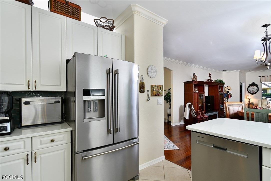 2261 Granby DR