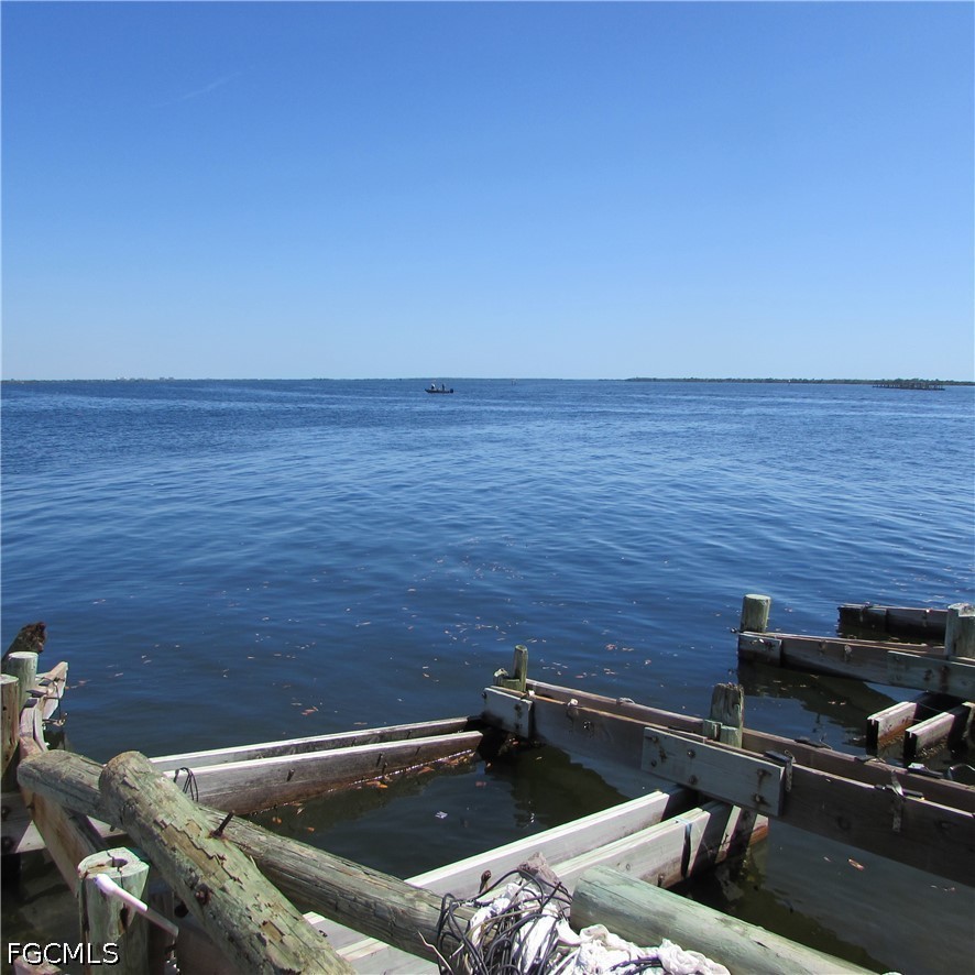 4331 Pine Island RD NW