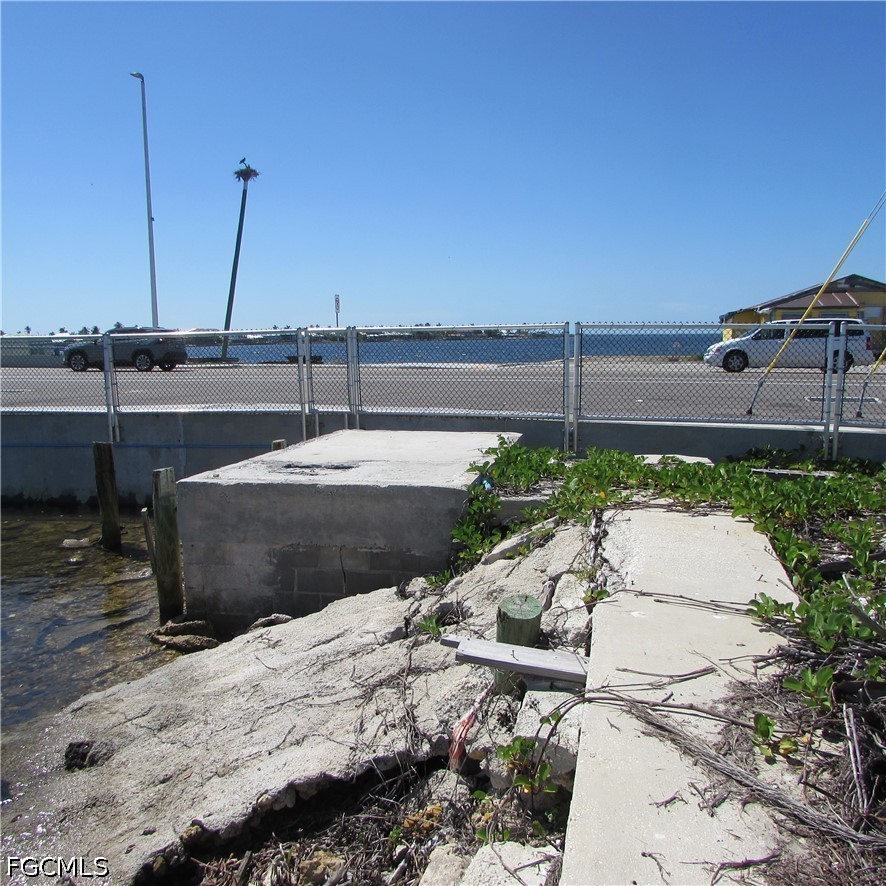4331 Pine Island RD NW