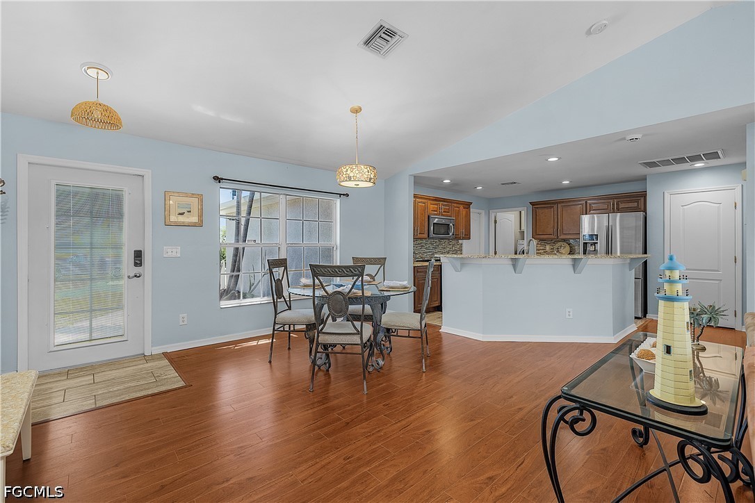 3928 NW 41st PL